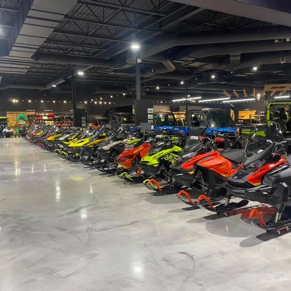 North Shore Sports & Auto (Showroom Lighting)